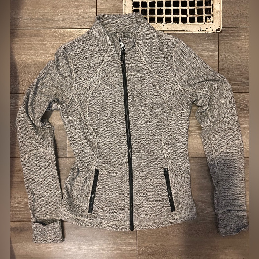 Lululemon sweater